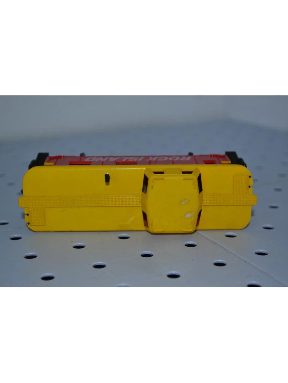 TYCO 327-10 HO Scale 8 Wheel Streamline Caboose 